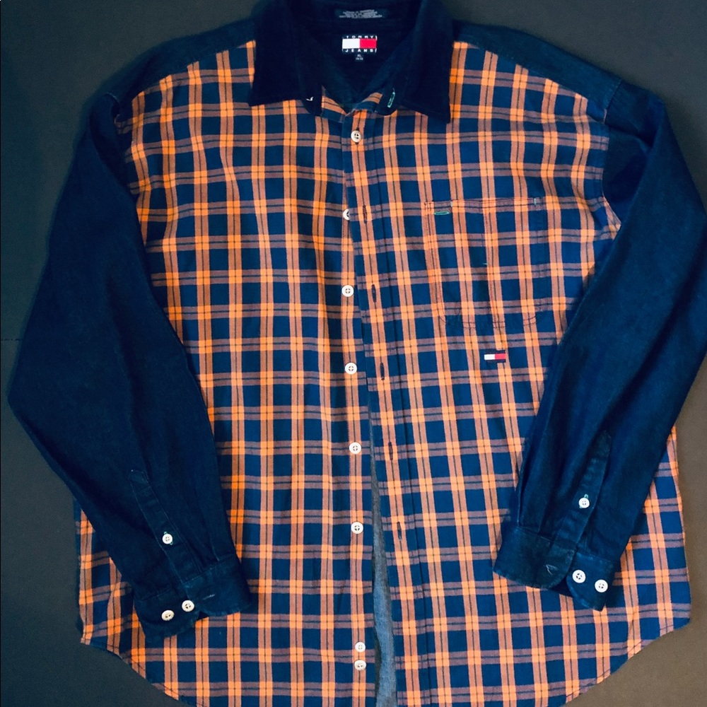 Vintage Tommy Hilfiger long Sleeve buttondown